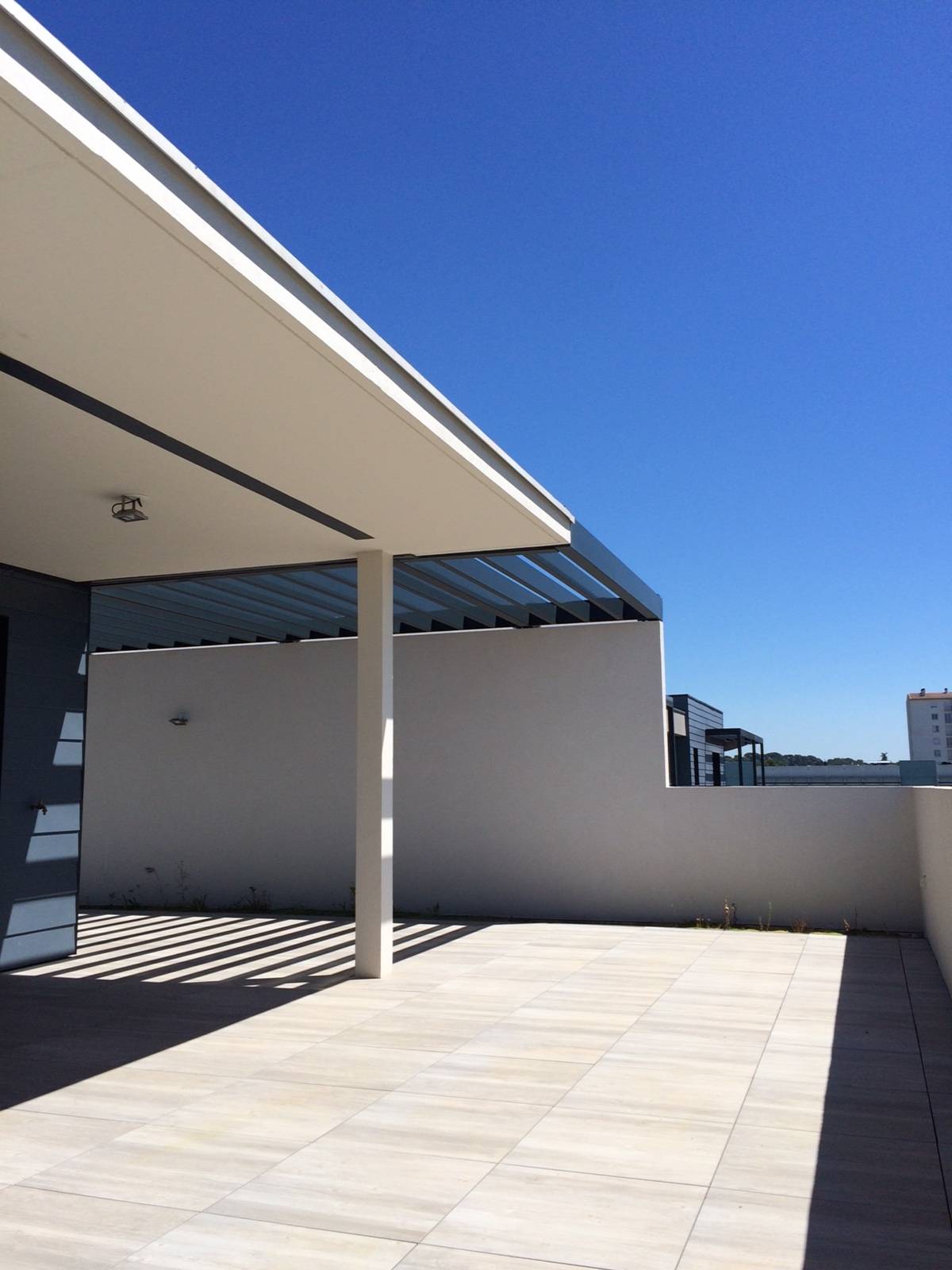 Bliss, Castelnau-Le-Lez